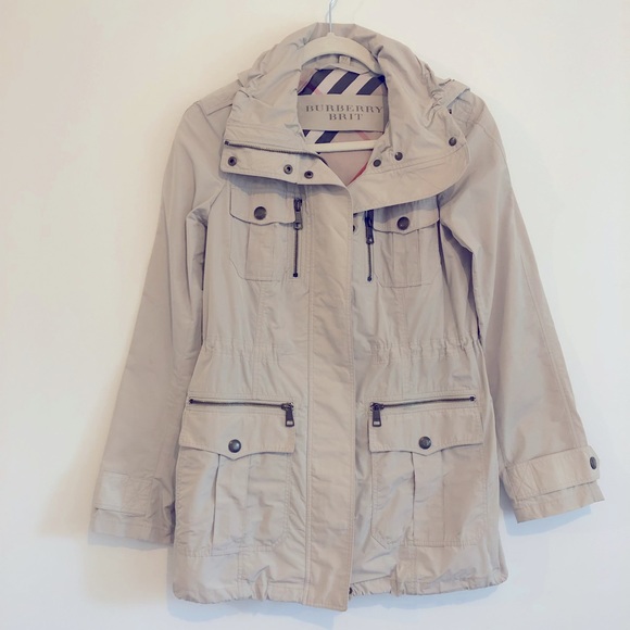 Burberry Jackets & Blazers - Burberry Brit Women's Beige Raincoat Jacket with Hood